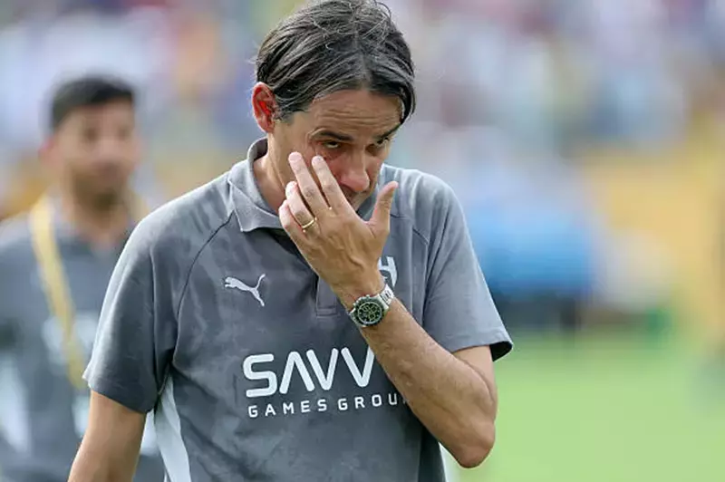 بكاء إنزاجي مدرب الهلال